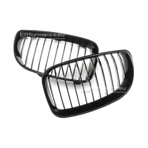 Bmw e81 e82 e87 e88 lci viengubos grotelės juodos
