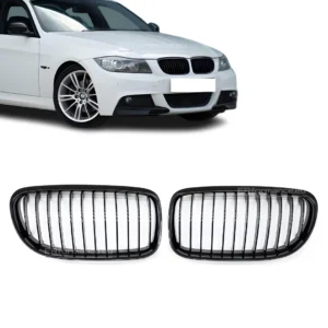 bmw e90 e91 lci viengubos grotelės blizgios juodos (09-13) pagrindinė