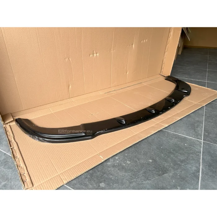 bmw e60 e61 m tech priekinio bamperio lipas blizgus juodas iš kairės