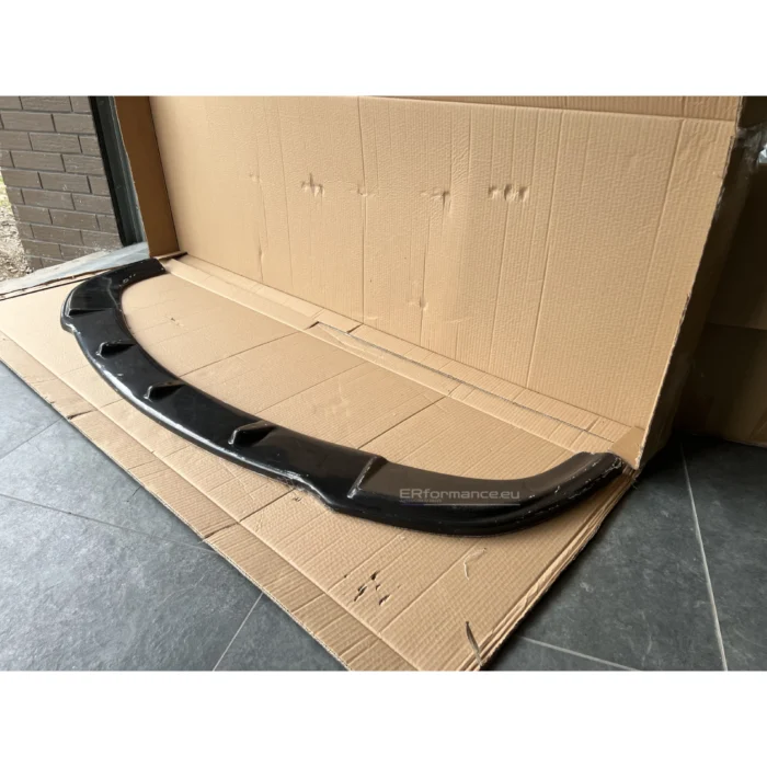 bmw e60 e61 m tech priekinio bamperio lipas blizgus juodas iš dešinės