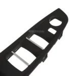 bmw f10 f11 vairuotojo rankena be užlenkimo juoda iš arti